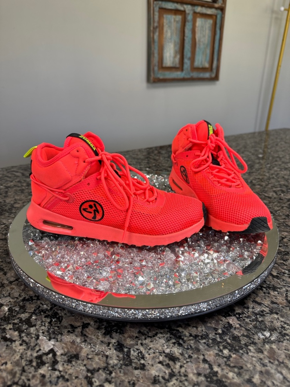 Zumba Fitness air funk 2.0 Neon Coral  High-Top Sneakers EUC 5
